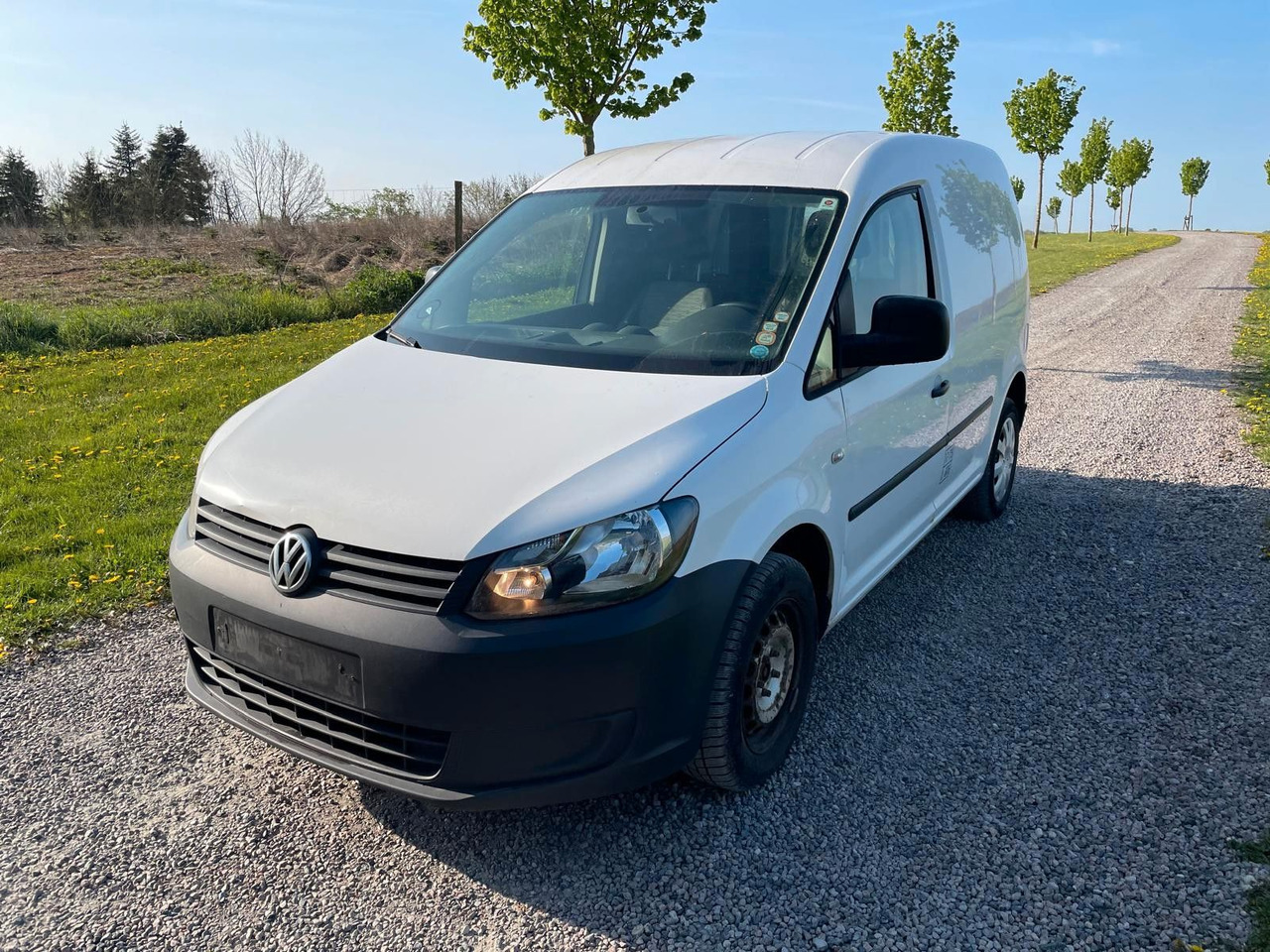 Volkswagen Caddy Kasten Kombi BMT 1.6 TDI - Automobil: slika 1 Volkswagen Caddy Kasten Kombi BMT 1.6 TDI - Automobil: slika 1
