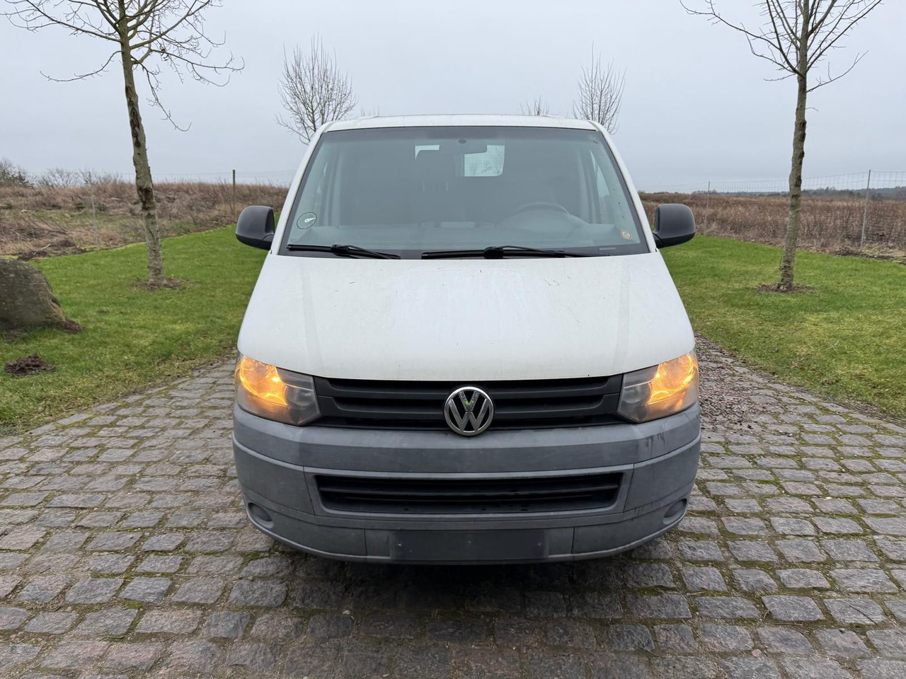 Volkswagen T5 Transporter 2.0 TDI Kasten *RESERVED Ro - Mali kombi: slika 2 Volkswagen T5 Transporter 2.0 TDI Kasten *RESERVED Ro - Mali kombi: slika 2