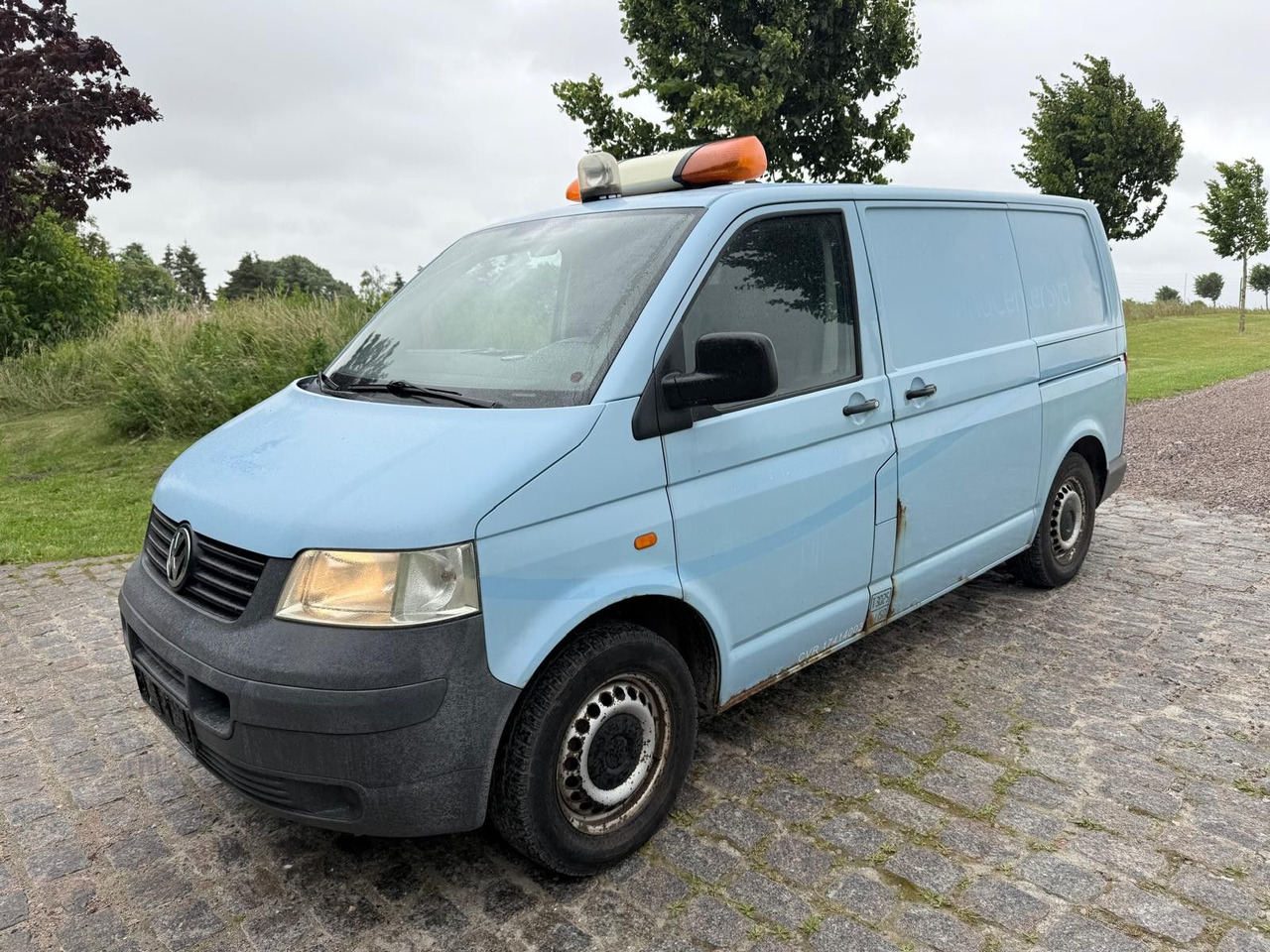 Volkswagen T5 Transporter 2.5 TDI 4Motion *Klima *4x4 - Mali kombi: slika 2 Volkswagen T5 Transporter 2.5 TDI 4Motion *Klima *4x4 - Mali kombi: slika 2