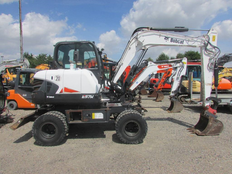 Bobcat E 57 W 35.000 EUR - Bager točkaš: slika 1 Bobcat E 57 W 35.000 EUR - Bager točkaš: slika 1