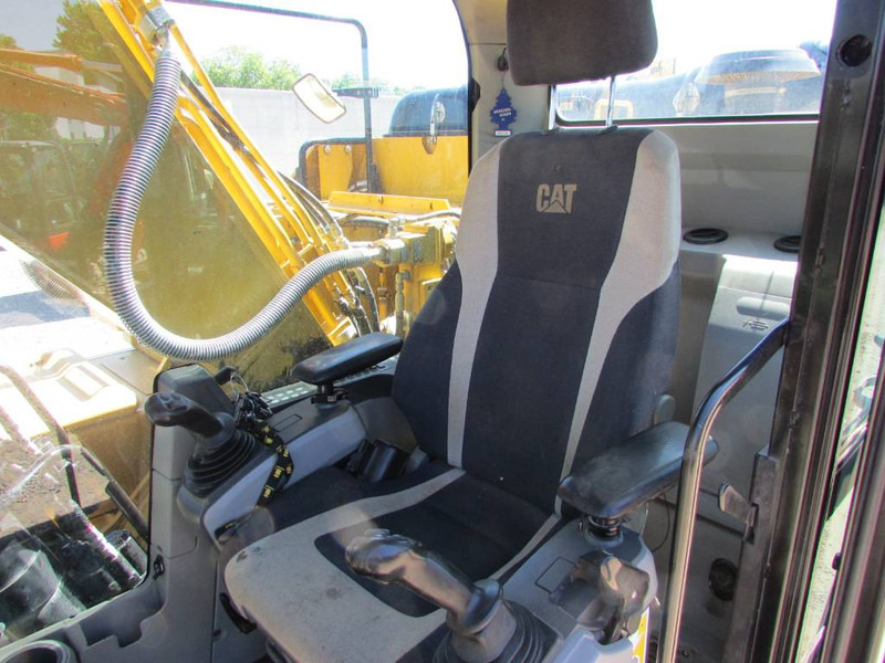 Bager guseničar Cat 320 FL Kettenbagger 66.000 EUR / OQ 70/55: slika 13