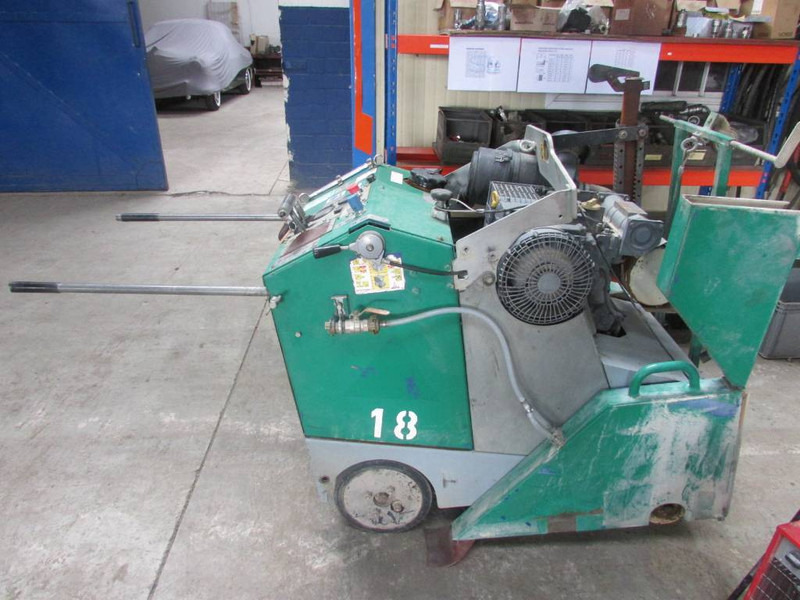Lissmac FS 28 D Fugenschneider 6.000 EUR - Oprema za beton: slika 1 Lissmac FS 28 D Fugenschneider 6.000 EUR - Oprema za beton: slika 1