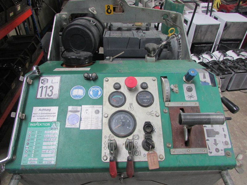 Lissmac FS 28 D Fugenschneider 6.000 EUR - Oprema za beton: slika 3 Lissmac FS 28 D Fugenschneider 6.000 EUR - Oprema za beton: slika 3