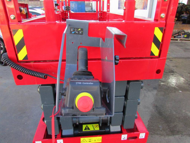 MAGNI ES 1008 AC 10.900 EUR / Scherenbühne - Lift u obliku makaza: slika 4 MAGNI ES 1008 AC 10.900 EUR / Scherenbühne - Lift u obliku makaza: slika 4