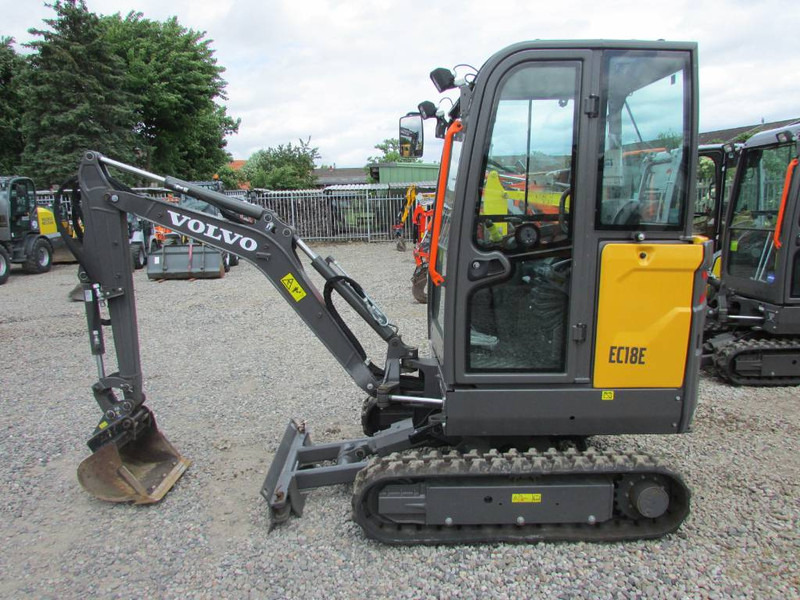 Volvo EC 18 E Minibagger 23.500 EUR - Mini bager: slika 1 Volvo EC 18 E Minibagger 23.500 EUR - Mini bager: slika 1
