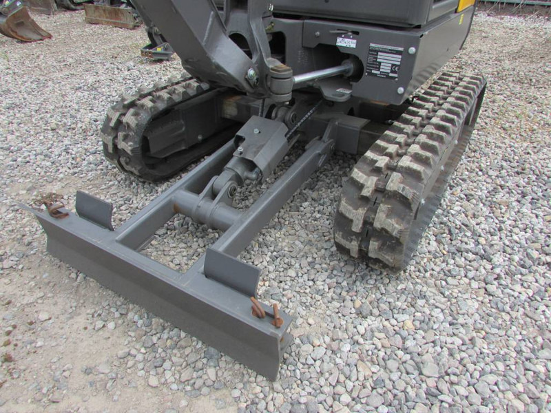 Volvo EC 18 E Minibagger 24.500 EUR - Mini bager: slika 3 Volvo EC 18 E Minibagger 24.500 EUR - Mini bager: slika 3