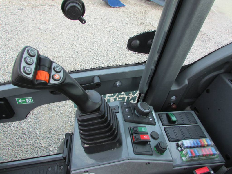 Utovarivač točkaš WACKER NEUSON WL 60 Radlader 48.500 EUR: slika 12