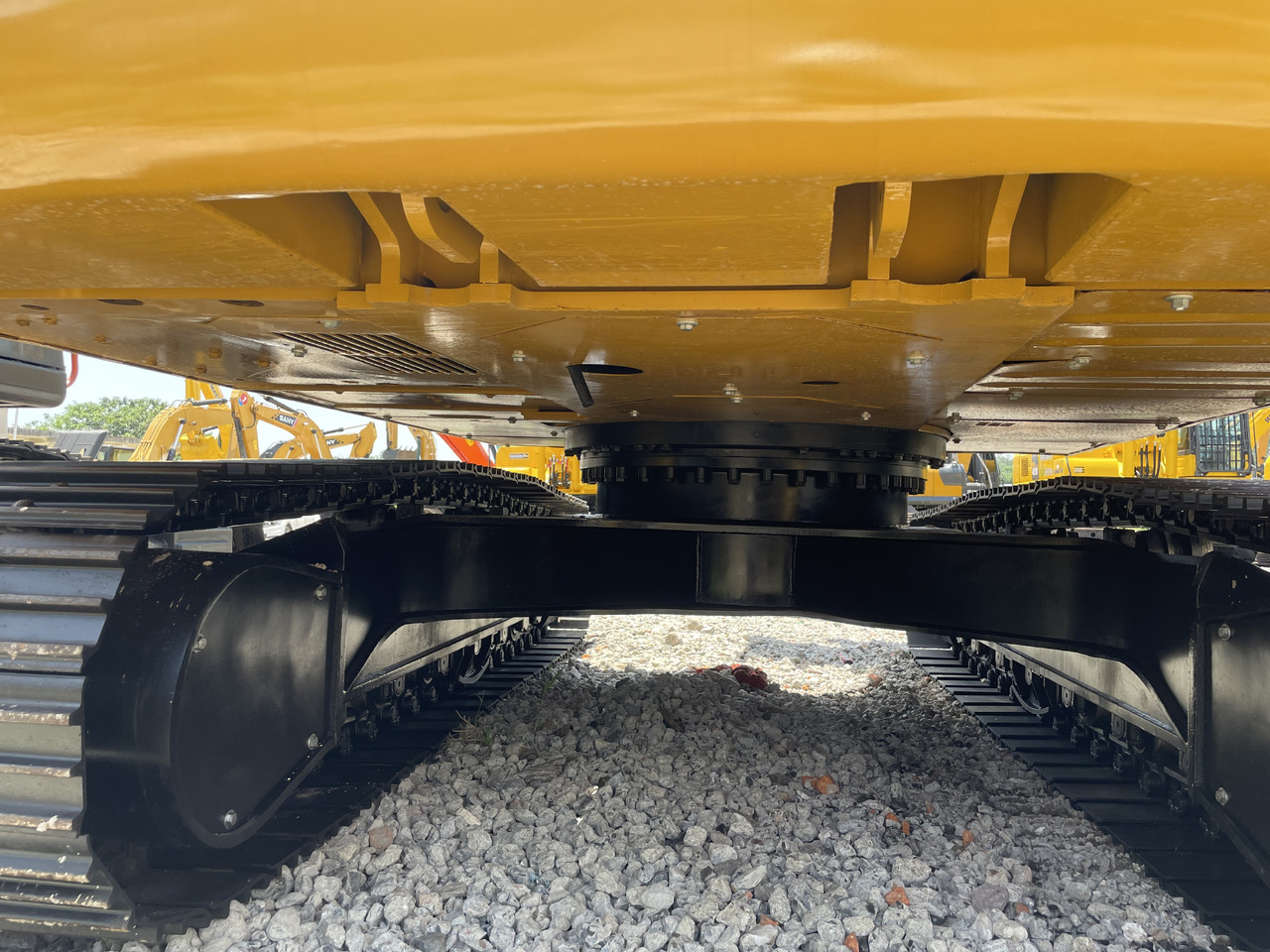 CATERPILLAR 323D2 - Bager guseničar: slika 4 CATERPILLAR 323D2 - Bager guseničar: slika 4