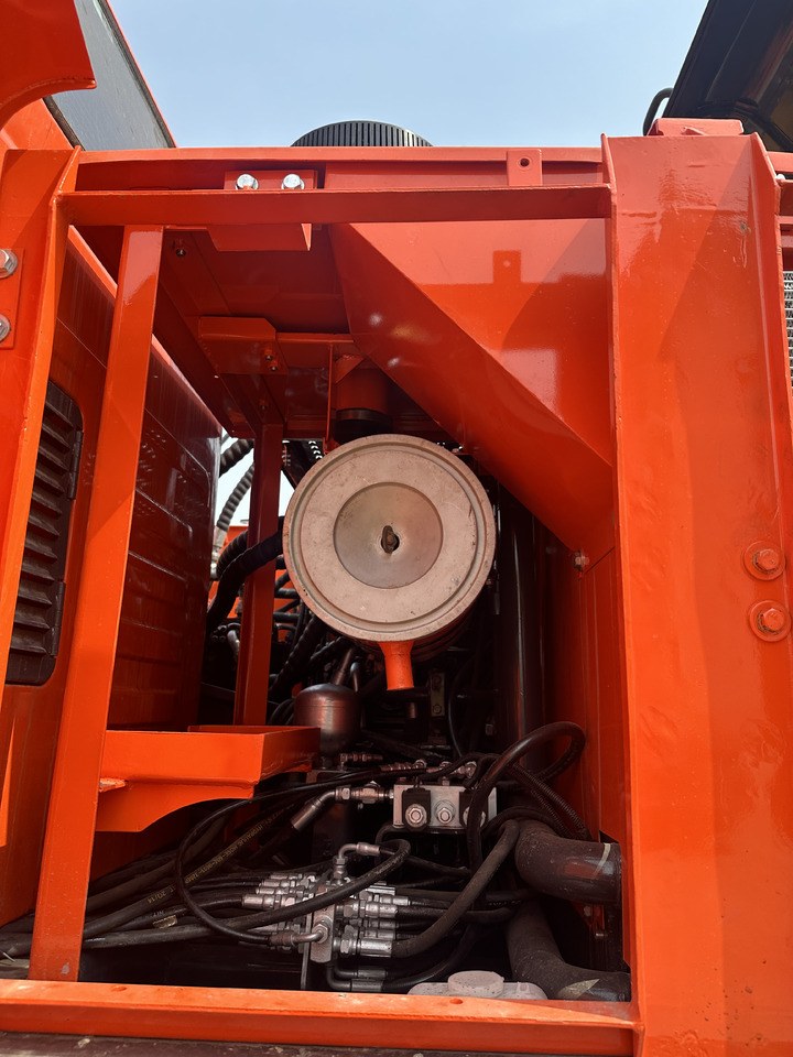 DOOSAN DX225LC-9C - Bager guseničar: slika 4 DOOSAN DX225LC-9C - Bager guseničar: slika 4
