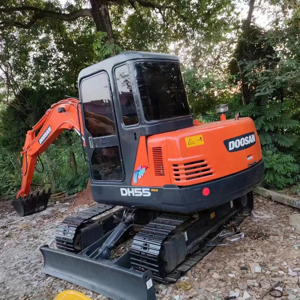Doosan DH 55 - Mini bager: slika 2 Doosan DH 55 - Mini bager: slika 2