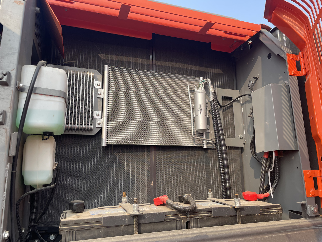 HITACHI ZX240 - Bager guseničar: slika 3 HITACHI ZX240 - Bager guseničar: slika 3