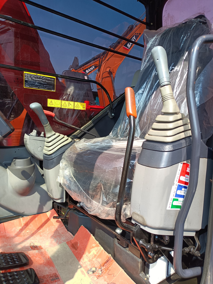Bager guseničar HITACHI ZX75: slika 7