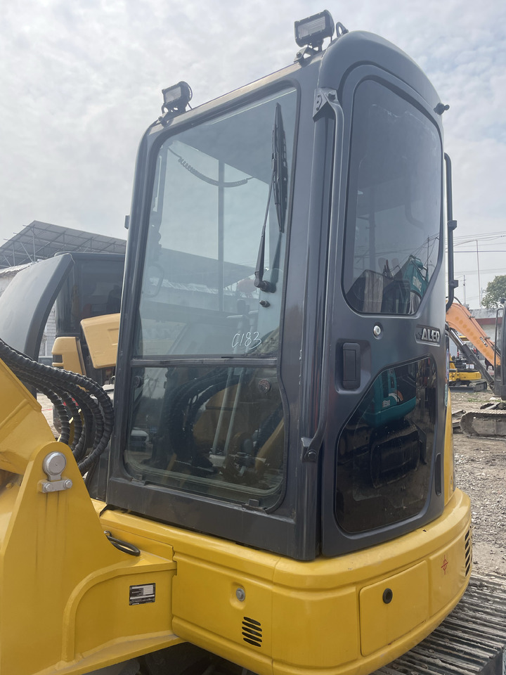 Mini bager KOMATSU PC55MR: slika 8