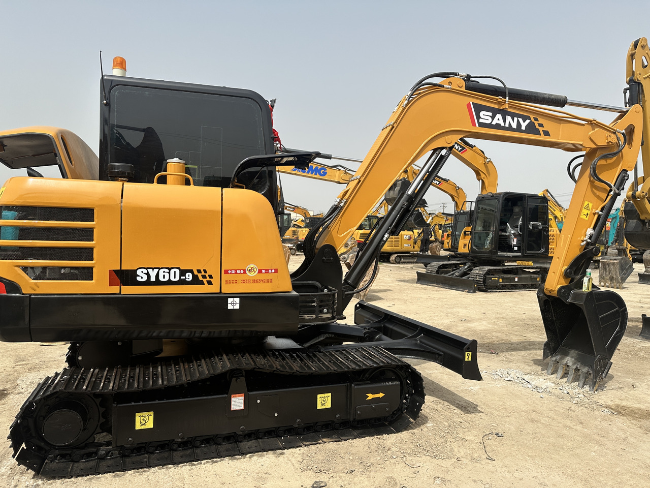 SANY SY60C-9 - Mini bager: slika 1 SANY SY60C-9 - Mini bager: slika 1