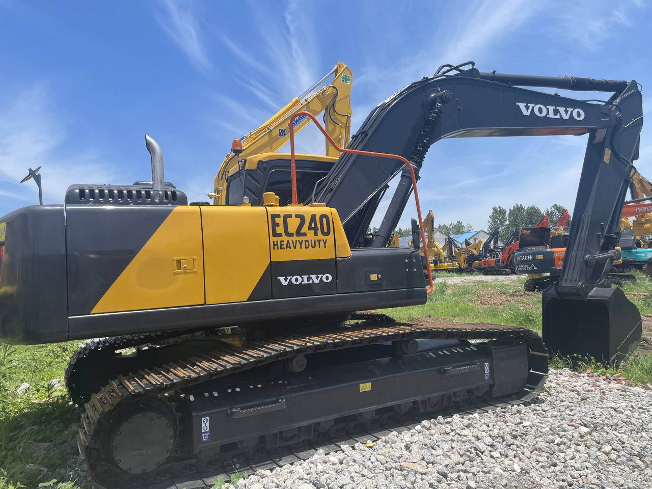 VOLVO EC240 - Bager guseničar: slika 2 VOLVO EC240 - Bager guseničar: slika 2