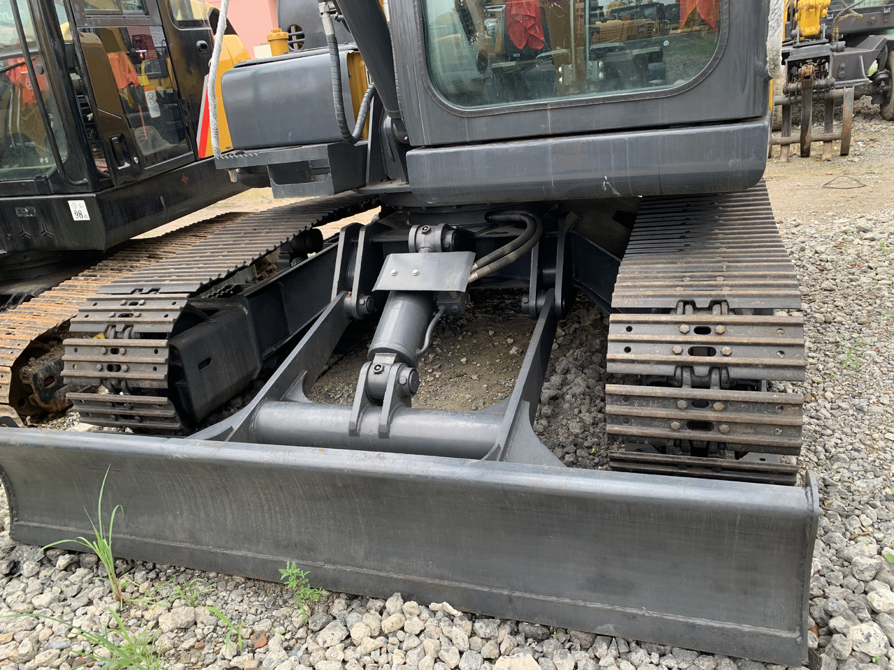 XCMG XE 85DA - Mini bager: slika 2 XCMG XE 85DA - Mini bager: slika 2