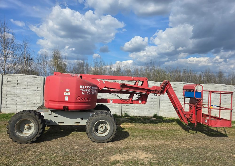 Genie - Zglobna platforma: slika 2 Genie - Zglobna platforma: slika 2