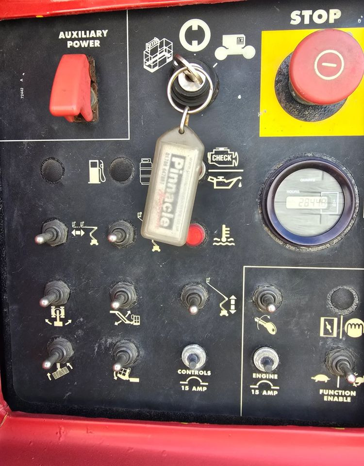 Genie - Zglobna platforma: slika 3 Genie - Zglobna platforma: slika 3