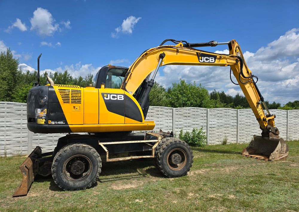 JCB - Bager točkaš: slika 2 JCB - Bager točkaš: slika 2