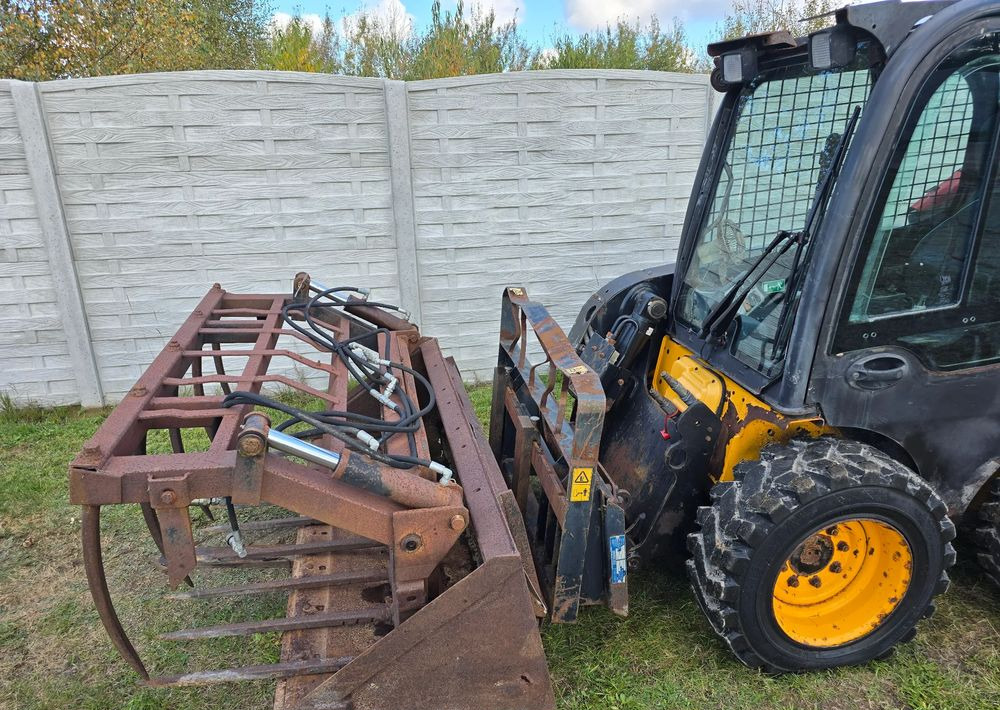 JCB - Mini utovarivač: slika 5 JCB - Mini utovarivač: slika 5