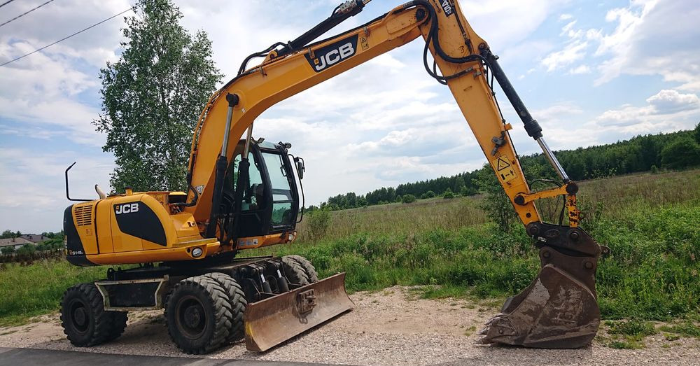 JCB - Bager točkaš: slika 2 JCB - Bager točkaš: slika 2