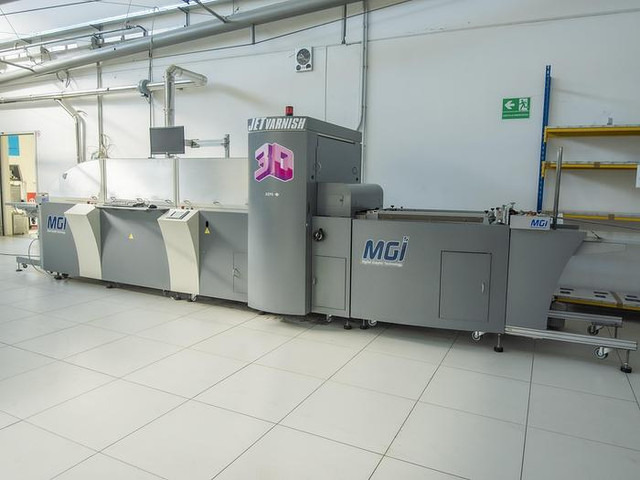 MGI JETvarnish 3D - Građevinska mašina: slika 5 MGI JETvarnish 3D - Građevinska mašina: slika 5