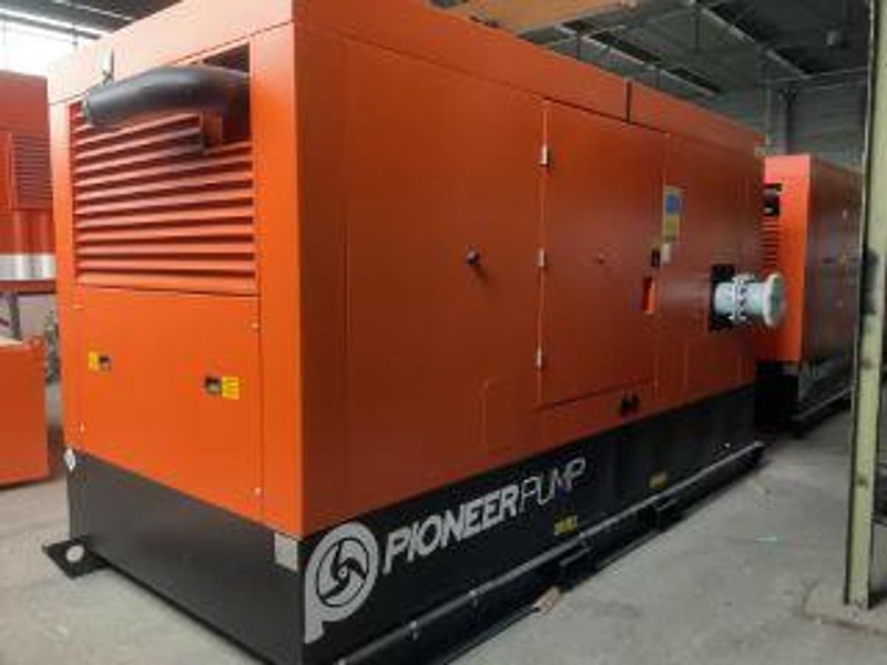 Pumpa za vodu novi PIONEER PUMP 200CH IND LEGACY: slika 1