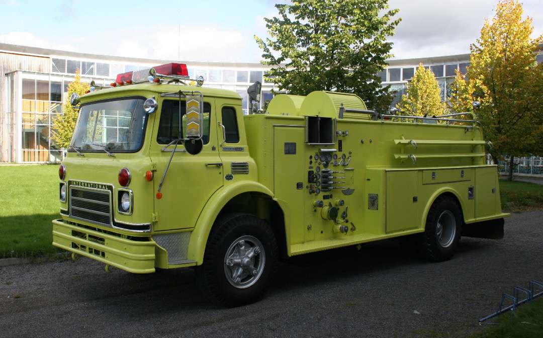 1975 International Cargostar 1910B Firetruck - Vatrogasni kamion: slika 1 1975 International Cargostar 1910B Firetruck - Vatrogasni kamion: slika 1
