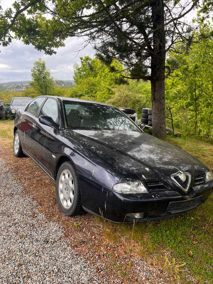 1999 Alfa Romeo 166 - Limuzina: slika 1 1999 Alfa Romeo 166 - Limuzina: slika 1