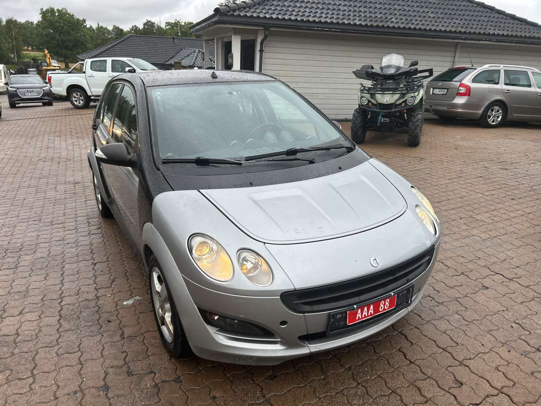 2007 Personbil SMART FORFOUR 1.3 - Automobil: slika 2 2007 Personbil SMART FORFOUR 1.3 - Automobil: slika 2