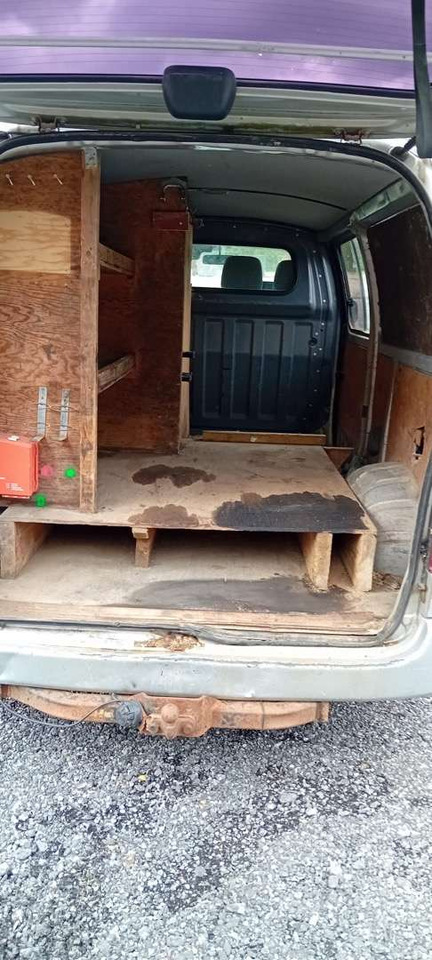 2008 Toyota Hiace 4WD og 2007 Toyota Hiace selges samlet - Automobil: slika 5 2008 Toyota Hiace 4WD og 2007 Toyota Hiace selges samlet - Automobil: slika 5