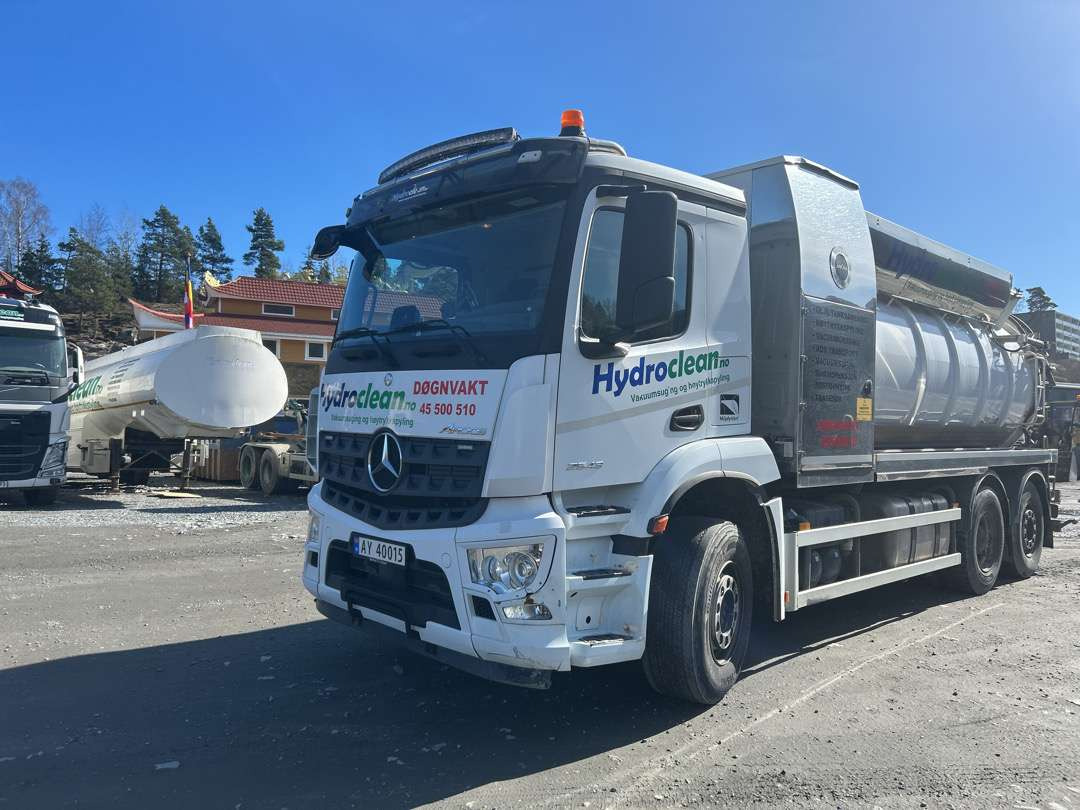 2019 Kombibil MERCEDES-BENZ AROCS 2543 KDIR EU-godkjent Euroklasse 6T - Vakuumska cisterna: slika 1 2019 Kombibil MERCEDES-BENZ AROCS 2543 KDIR EU-godkjent Euroklasse 6T - Vakuumska cisterna: slika 1