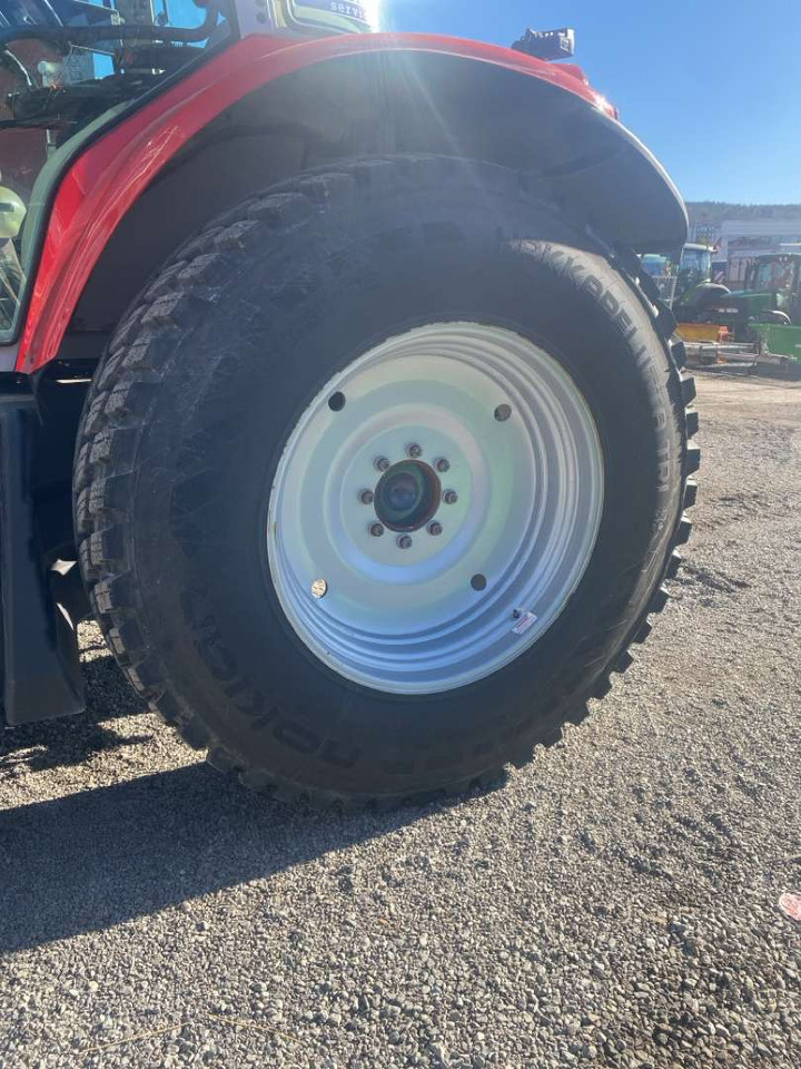 2023 Nokian Hakkapeliitta TRI industrihjul - Instrument/ Oprema: slika 1 2023 Nokian Hakkapeliitta TRI industrihjul - Instrument/ Oprema: slika 1