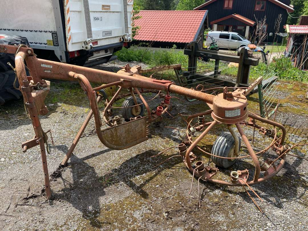 PZ Zweegers Haybob 300 Kombi rive - Prevrtač/ Grabuljač: slika 2 PZ Zweegers Haybob 300 Kombi rive - Prevrtač/ Grabuljač: slika 2