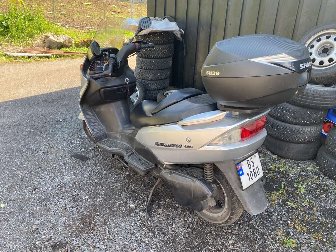 Suzuki Burgman UH 125//Lett MC - Prikolica za motor: slika 4 Suzuki Burgman UH 125//Lett MC - Prikolica za motor: slika 4