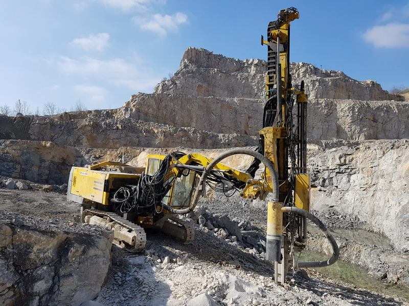 Atlas Copco F7-10 - Veliki kamon za bušenje: slika 3 Atlas Copco F7-10 - Veliki kamon za bušenje: slika 3
