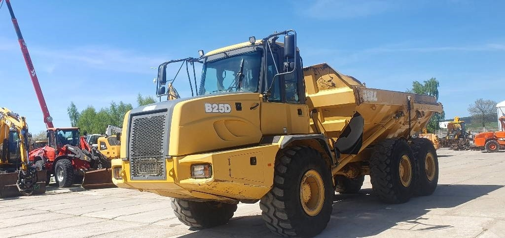 Bell B 25 D - Zglobni kiper: slika 1 Bell B 25 D - Zglobni kiper: slika 1