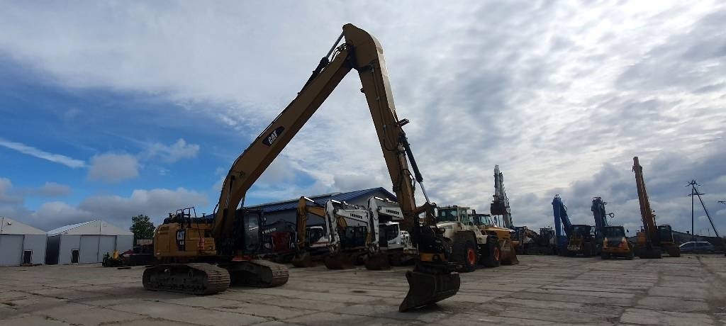 CAT 330 FLN - Bager: slika 2 CAT 330 FLN - Bager: slika 2