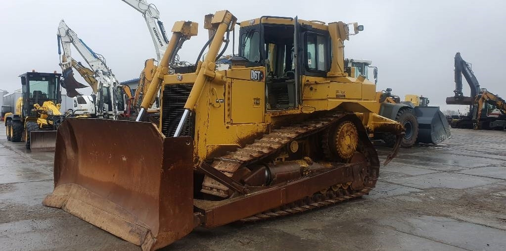 CAT D 6 T XL - Buldožer: slika 1 CAT D 6 T XL - Buldožer: slika 1
