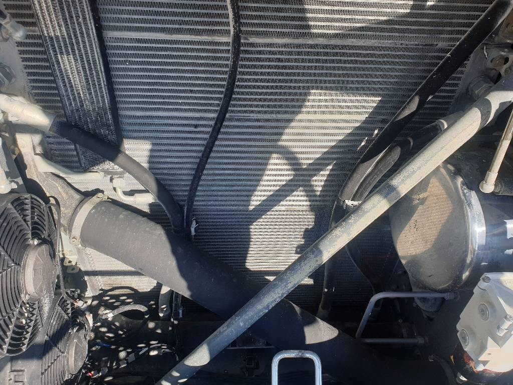 Utovarivač točkaš Liebherr L580 xpower: slika 10