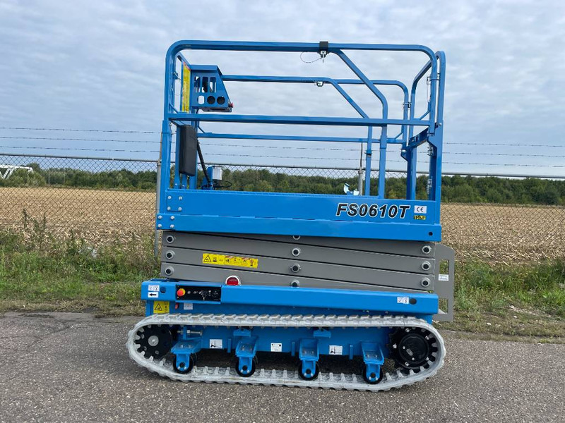 Fronteq FS0610T Tracked Scissor Lift - Lift u obliku makaza: slika 1 Fronteq FS0610T Tracked Scissor Lift - Lift u obliku makaza: slika 1