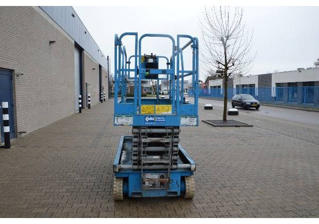 Genie GS 3246 | 2006 - Lift u obliku makaza: slika 3 Genie GS 3246 | 2006 - Lift u obliku makaza: slika 3