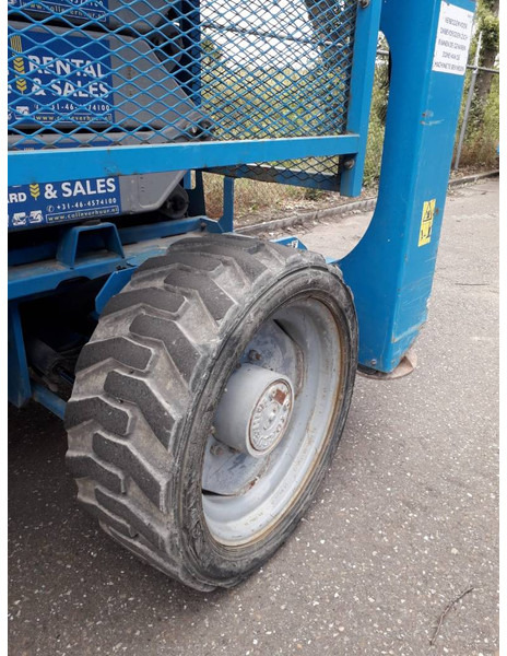 Genie GS 4390 RT | 2008 - Lift u obliku makaza: slika 4 Genie GS 4390 RT | 2008 - Lift u obliku makaza: slika 4