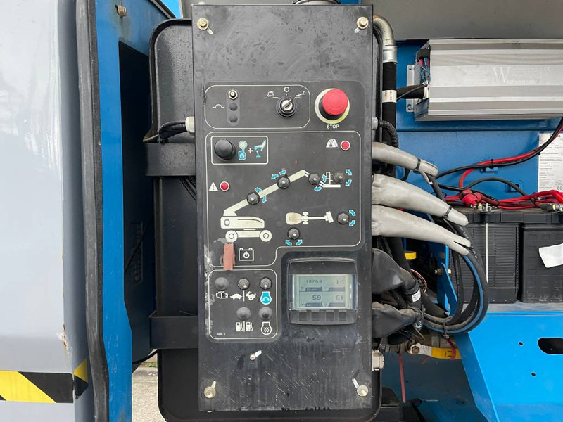 Teleskopska platforma Genie S 85 | LOW HOURS: slika 18