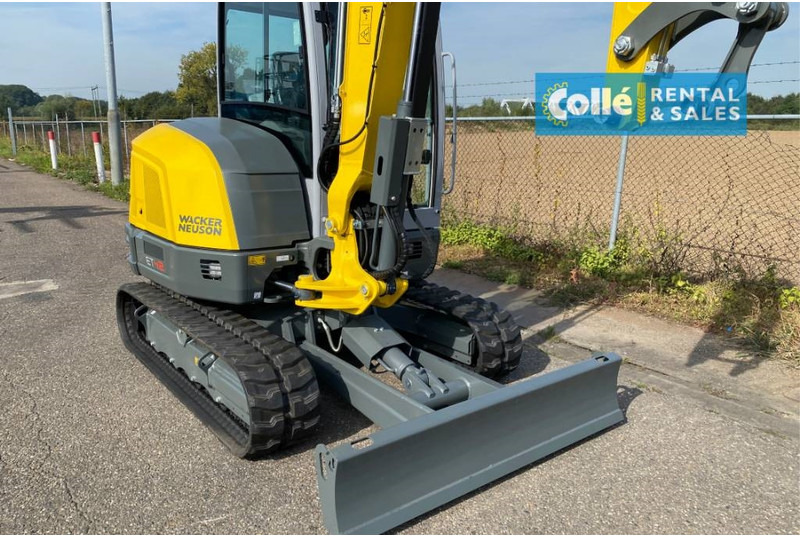 Mini bager novi WACKER NEUSON ET42 | 2022: slika 6