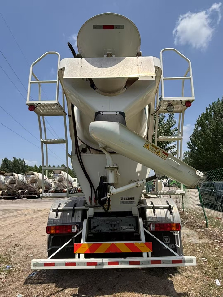 HOWO - Mikser za beton: slika 4 HOWO - Mikser za beton: slika 4