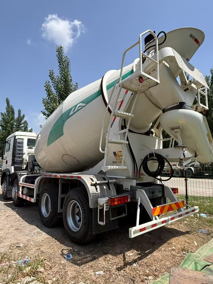 HOWO - Mikser za beton: slika 3 HOWO - Mikser za beton: slika 3