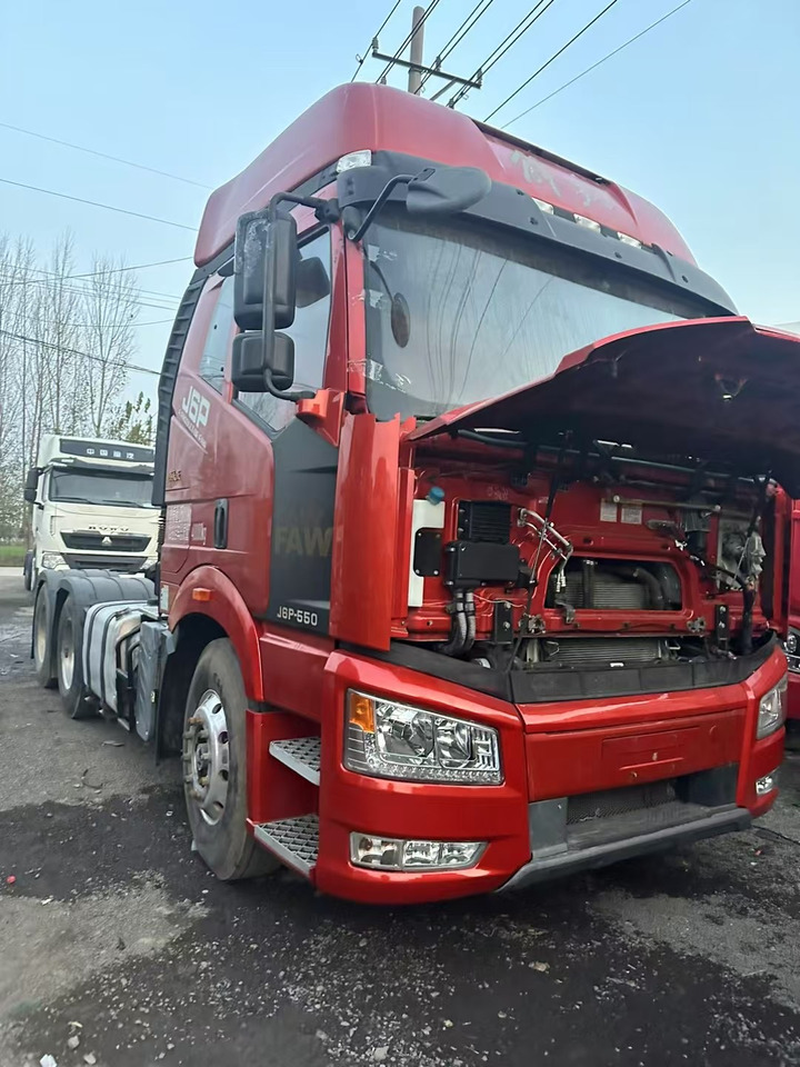 FAW J6P - Tegljač: slika 2 FAW J6P - Tegljač: slika 2
