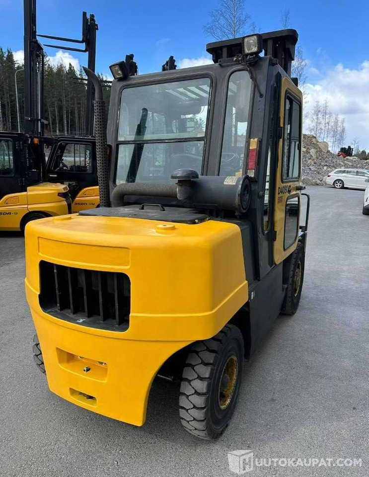 Daewoo D40SC-2, 2006, 11 000 h DieselTrukki, Lempäälä - Građevinska mašina: slika 3 Daewoo D40SC-2, 2006, 11 000 h DieselTrukki, Lempäälä - Građevinska mašina: slika 3