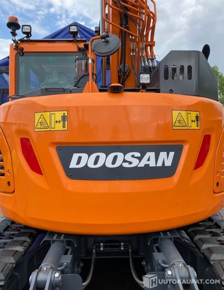 Doosan DX 140LCR-5, 2021, SMP-rototilt, puskulevy ja rasvari, Stage5, Helsinki - Građevinska mašina: slika 4 Doosan DX 140LCR-5, 2021, SMP-rototilt, puskulevy ja rasvari, Stage5, Helsinki - Građevinska mašina: slika 4